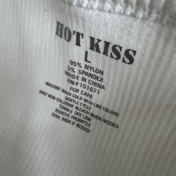 Hot Kiss Womens Ribbed White Tank Top Size L Basic Spaghetti Strap Camisole - Picture 5 of 5